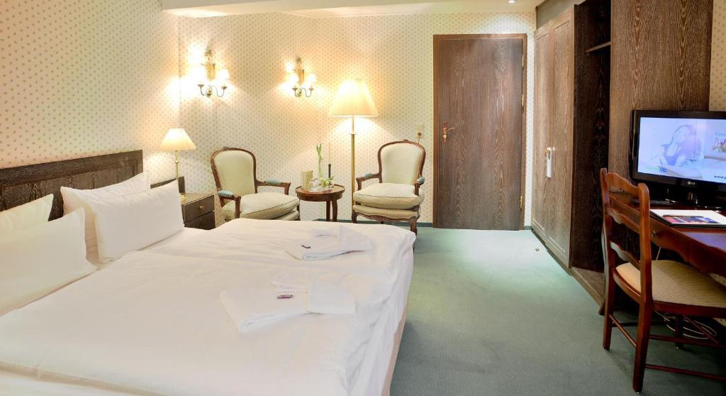 Stadthotel Patrizier Schmalkalden Pokoj fotografie