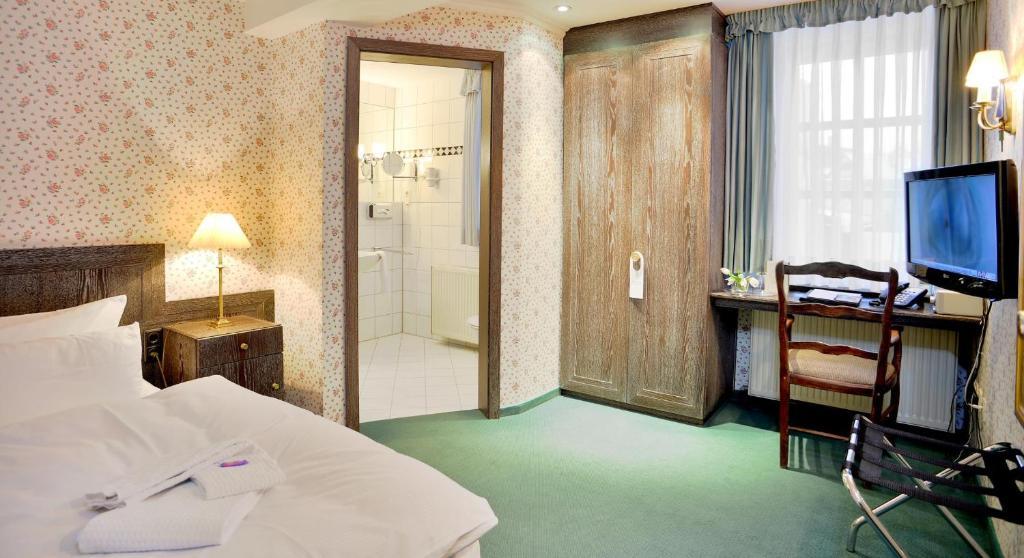 Stadthotel Patrizier Schmalkalden Pokoj fotografie